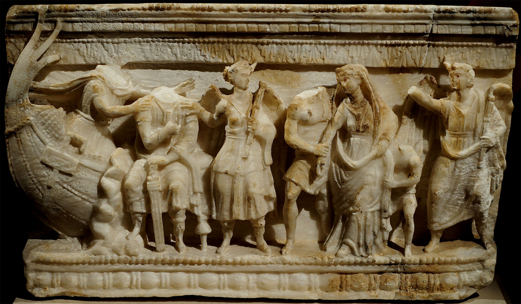 Похищение Елены, жены Менелая, царя Спарты, троянцами во главе с Парисом.  Вена, Музей истории искусств.