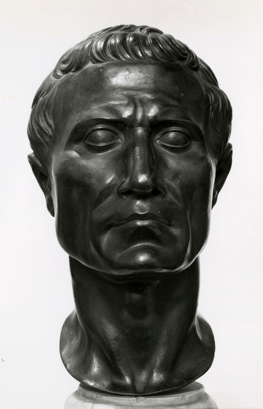 Oldest bust of Caesar found in France